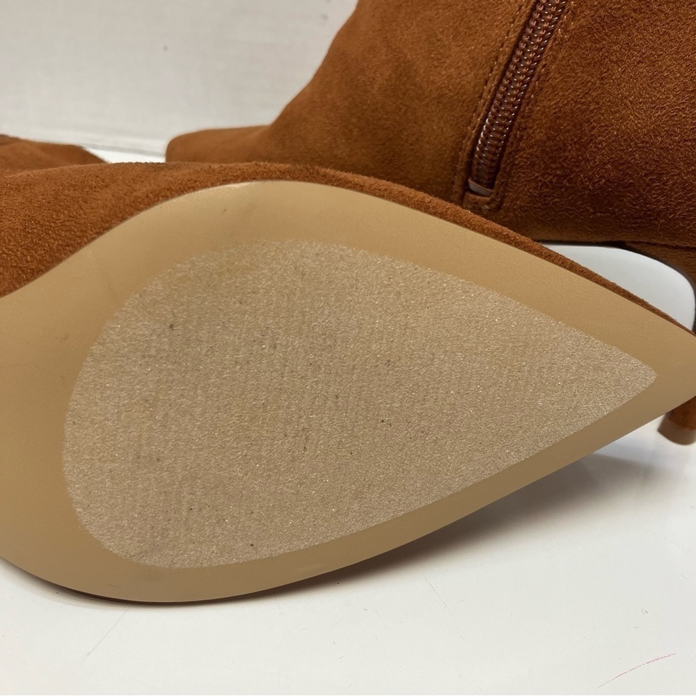 Charles David tan or camel color ankle pointy toe boots size 8 - Picture 5 of 8